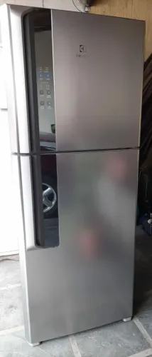 Geladeira Electrolux inox