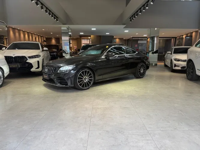 Mercedes-Benz C-180 CGI Coupe Sport 1.6 TB 16V Aut. 2020