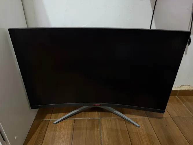 Monitor gamer AGON curvo 31,5