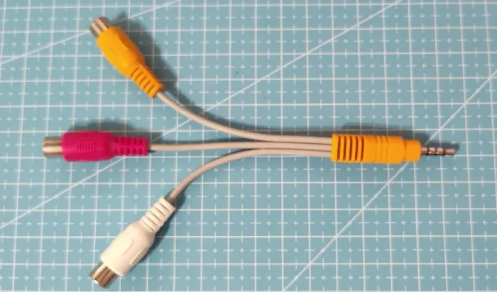 Cabo adaptador P2 para RCA