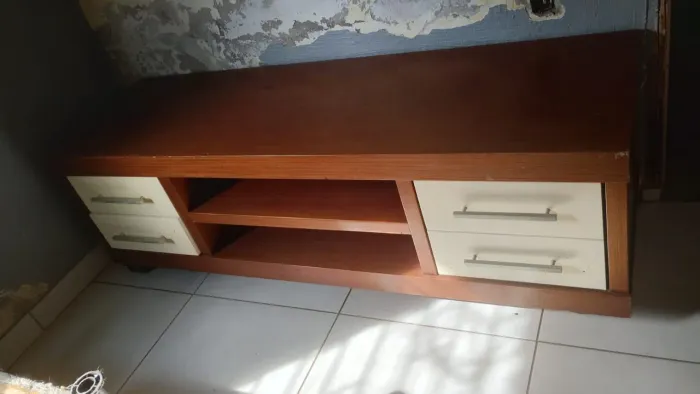 Estante. 1,60 X 55