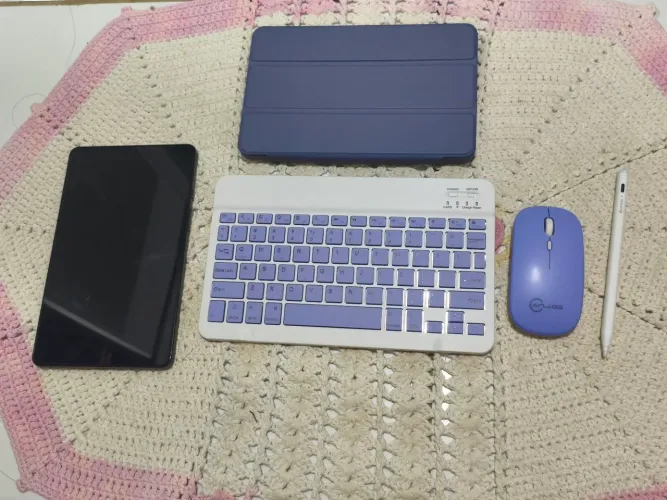 Vende - se Tablet Samsung A9 com entrada pra chip