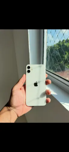 IPhone 11 usado, 128gb bem conservado e com a caixa 
