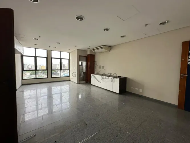 Sala Comercial - Centro Empresarial Tech Tower - Centro - São José dos Campos - 37,41m²
