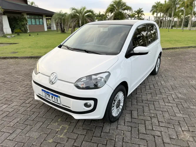 Volkswagen Up! Move 1.0 TSI Total Flex 12V 5P 2016