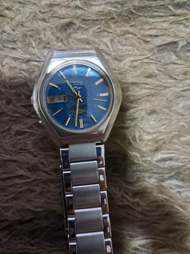 Religio orient vintage revisado perfeito estado
