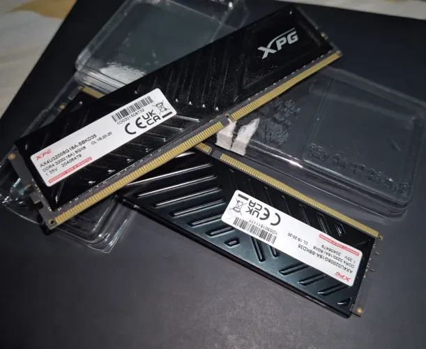 Memória ram xpg ddr4 8gb 3200 Mhz