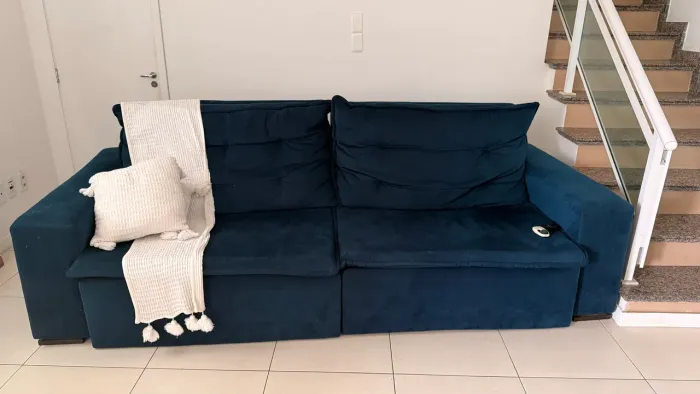 Sofá Retrátil Azul Turquesa