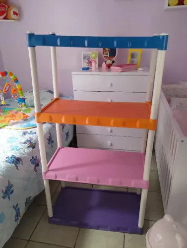 Estante modular 4 prateleiras infantil 