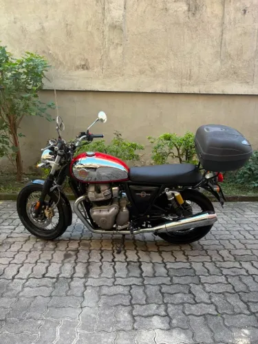 Vendo Moto Royal Enfield Interceptor 650 - Baixa quilometragem - Único dono - doc ok