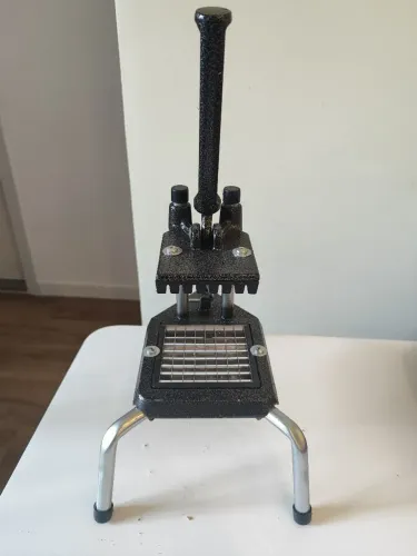 Cortador de Legumes Manual Profissional - Ótimo Estado