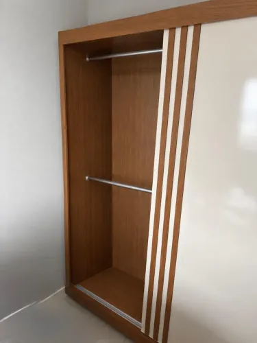Armário Duas Portas