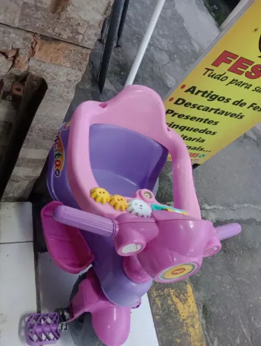 Carrinho de crianças 250,00