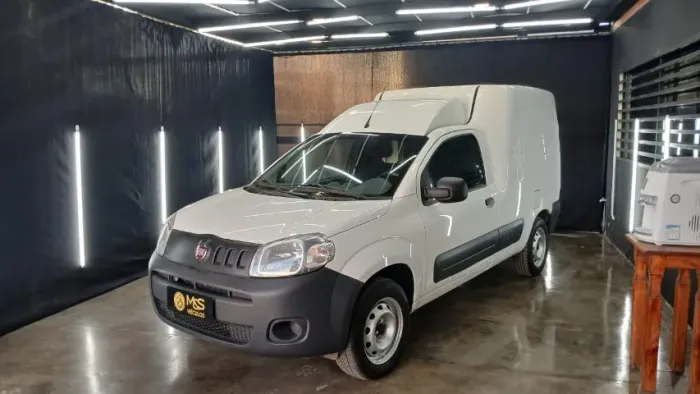 Fiat Fiorino Furgão Work. Hard 1.4 Flex 8V 2P 2021