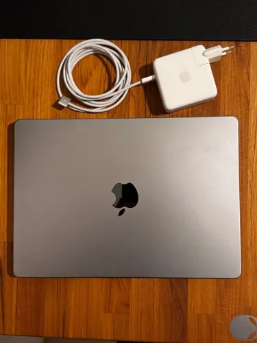 Macbook m1 pro Touchbar 16gb 512ssd 2020