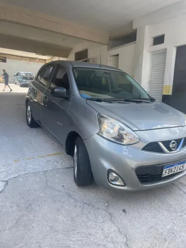 Nissan March SV 1.0 12V Flex 5P 2016