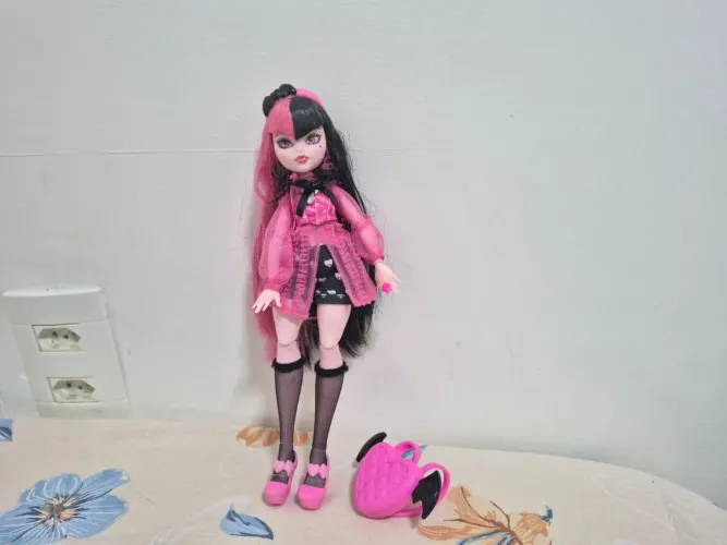 Monster high draculaura g3