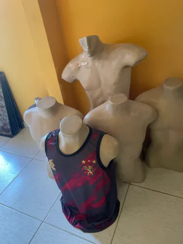 Maniquins