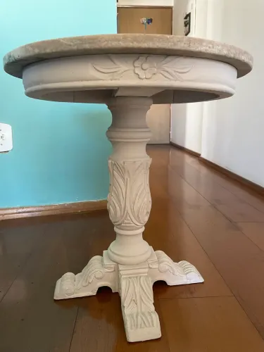 Mesa vintage tampo marmore