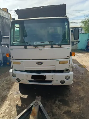 Ford Cargo 1618