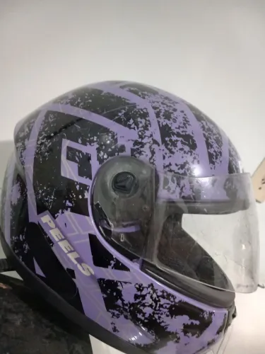 Capacete
