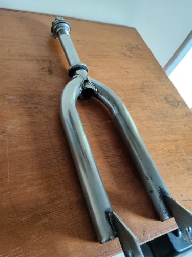 Garfo aro 20 standart.