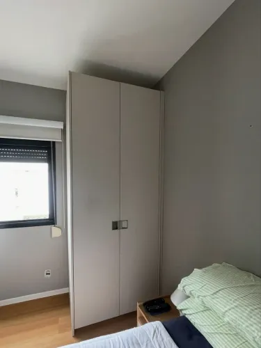 Guarda Roupa - com dois varões
