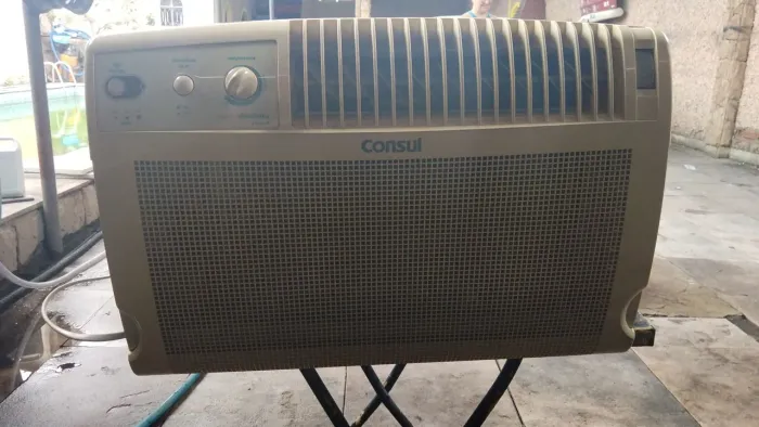 Ar-condicionado 7500 btus gelando muito.