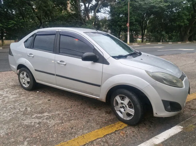 Ford Fiesta Sed. 1.6 8V Flex 4P 2012
