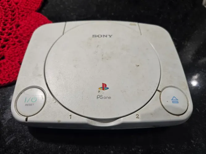 PS1 para retirada de peças 
