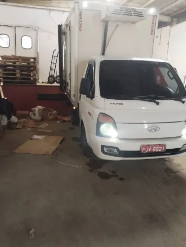 HR 2017 baú refrigerado 
