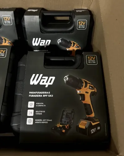 WAP Parafusadeira e Furadeira à Bateria 12V - Kit de 13 Acessórios e Maleta 
