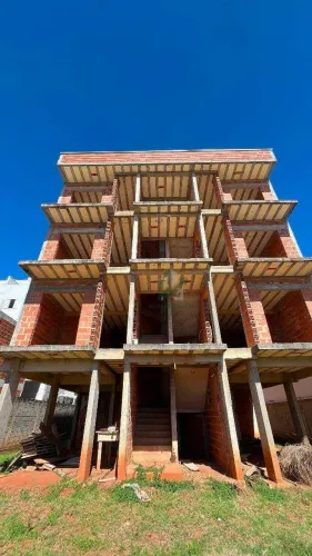 Apartamento com 15 dormitórios à venda, 607 m² por R$ 790.000,00 - Loteamento Guacu Parque