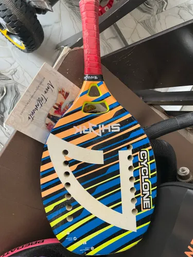 Raquete beach tênis ciclone 