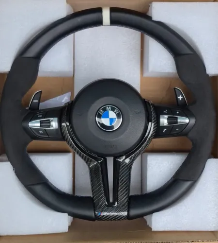 Volante bmw carbono