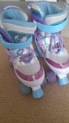Patins tamanho 33 a 36