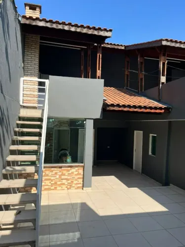 Casa comercial na Rua Dias Penteado, 476 260 m²