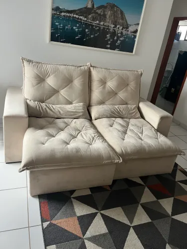 Sofá 4 lugares grande e confortável 