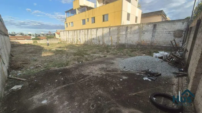 TERRENO PARA LOCAÇÃO 720m² BAIRRO SANTA AMÉLIA PRÓXIMO À AV. GUARAPARI