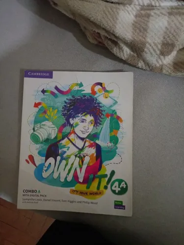 Livro inglês own it 4a