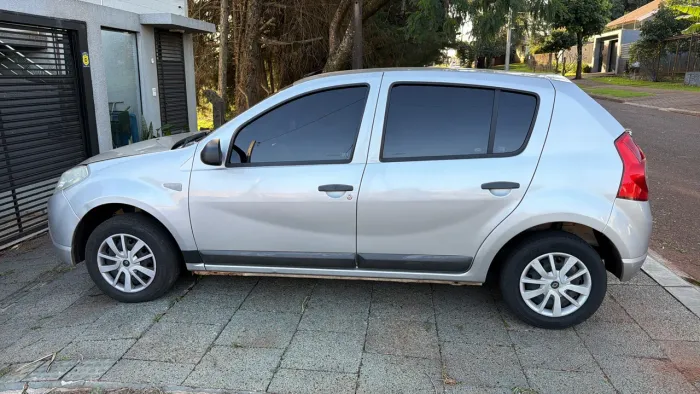 Renault Sandero Expression Hi-flex 1.0 16V 5P 2010