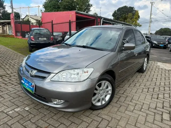 Honda Civic Sedan LX 1.7 16V 115cv Mec. 4P 2005