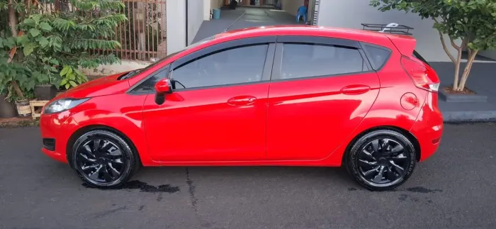 Ford Fiesta 1.5 16V Flex Mec. 5P 2015