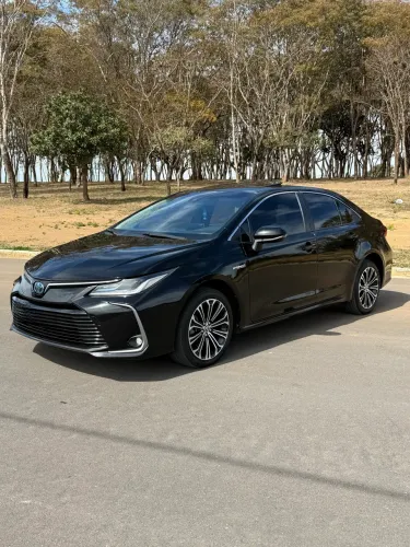 Toyota Corolla Altis Prem. Hybrid 1.8 Flex AUT 2020