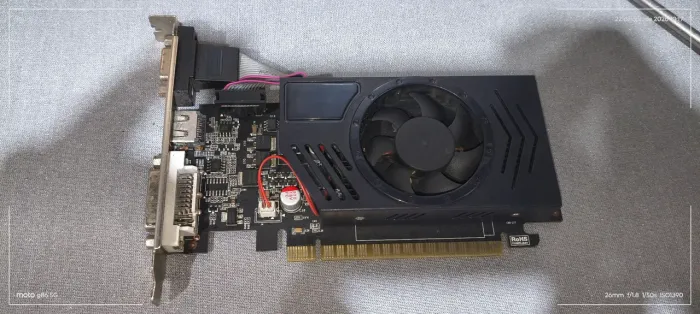 Placa de vídeo GT 730 ( artefatos )
