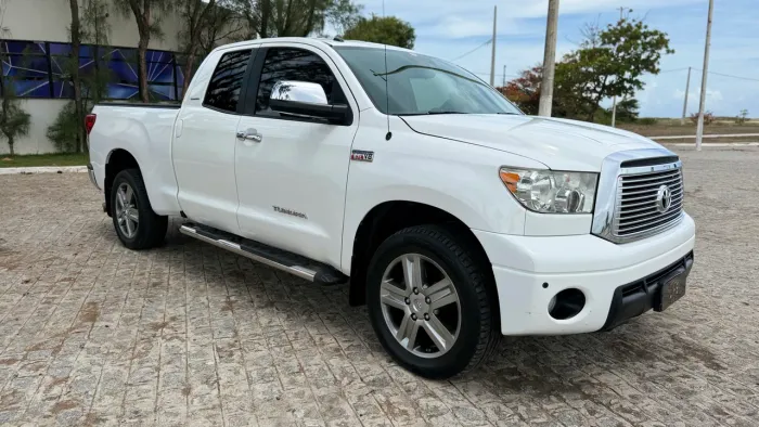 Toyota Tundra 3.5 V6 I-force Max Hybrid TRD PRO 4WD 2011