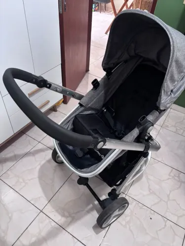 Carrinho de bebê safety 1st