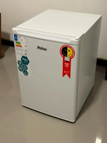 Frigobar Philco 68L 220v