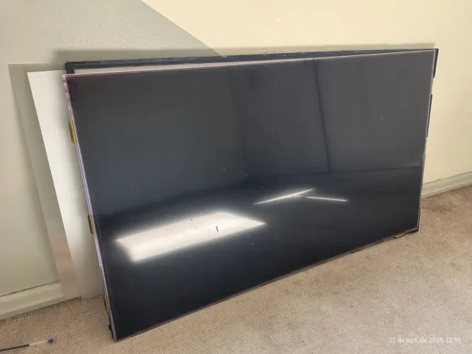 TV AOC 42"