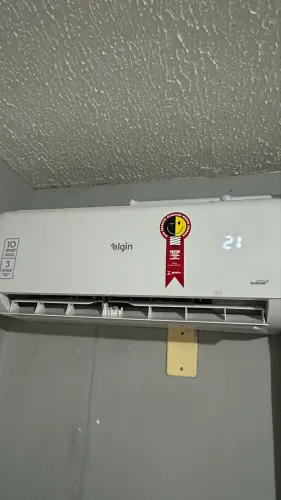 AR Condicionado Elgin 9000 BTUS Inverter